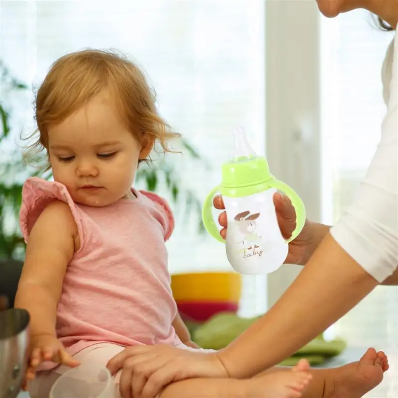 

1Pc Baby Drinking Cup with Handle Creative Plastic Feeding Bottle Random Color