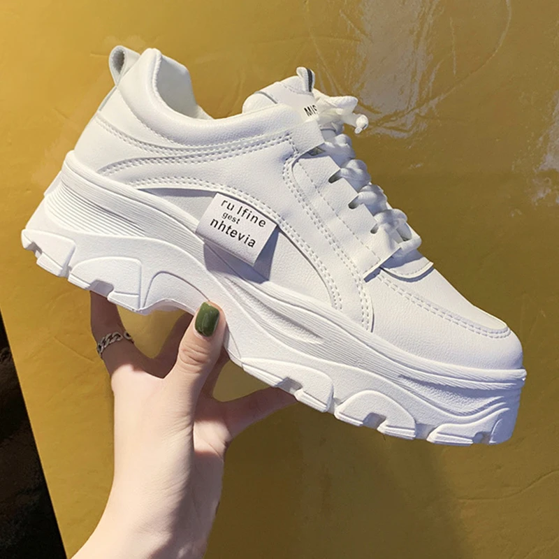 Женские повседневные кроссовки 2019 модные белые женская обувь на платформе