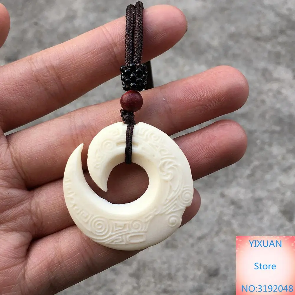 

Ivory fruit time running pendant reincarnation Necklace Pendant safety clasp clavicle necklace with accessories