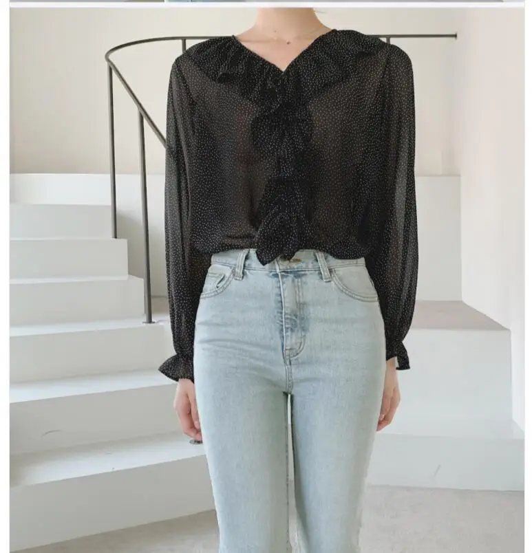 Милые блузки с оборками одежда в Корейском стиле топ расклешенными рукавами и V