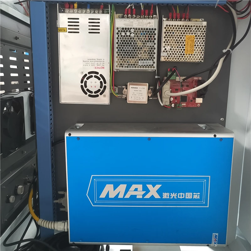 Лазерное Удаление ржавчины 50 Вт 100 200 лазерная Очистительная Машина Raycus max
