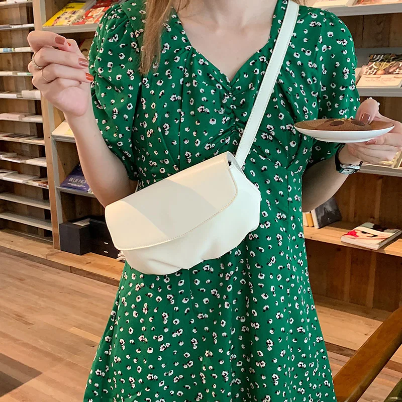 

Shoulder Bag Fashion Wild Bag Flip Cover PU Bag Shoulder Diagonal Bag Leisure Travel Solid Color Dumpling Messenger bag