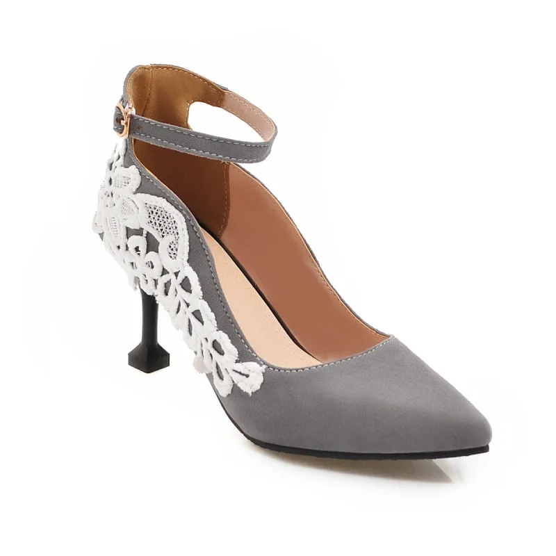 Женские туфли на высоком каблуке лодочки с острым носком Неглубокие кружевные