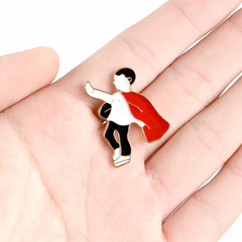 Красный плащ супер герой Эмаль Булавка Классические фильмы-Комиксы броши значки