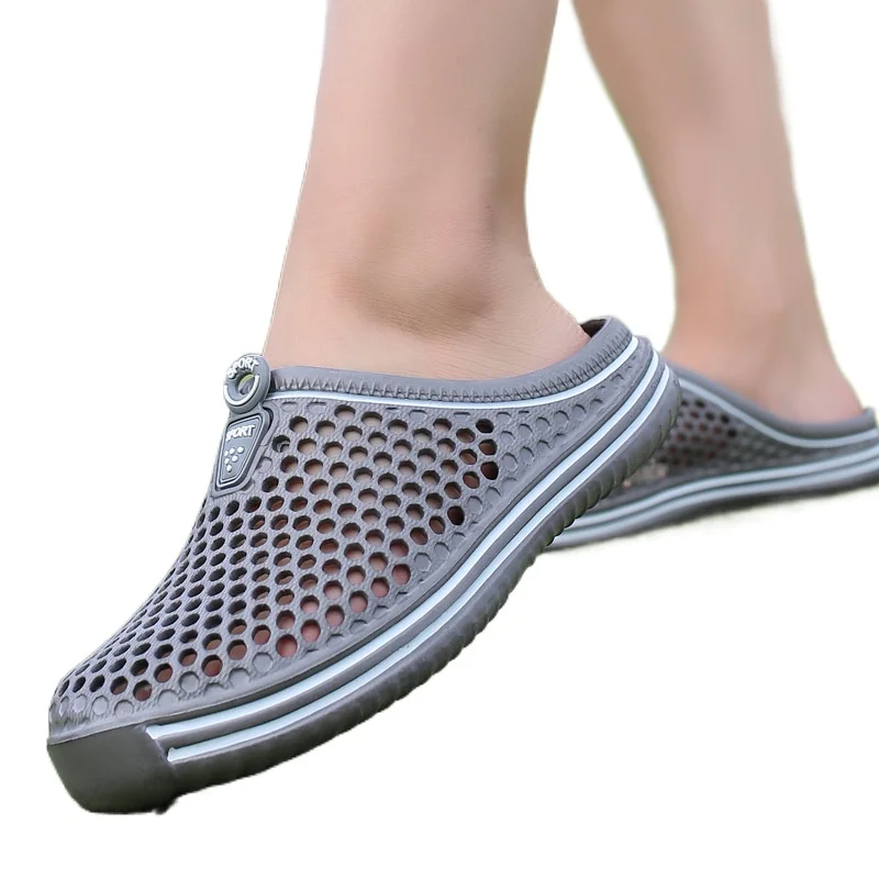 

2021 Summer Slippers Men Hollow Out Breathable Beach Flip Flops Unisex Casual Slip-on Flats Sandals Men Shoes size 36-45