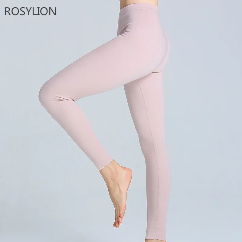 Зимние теплые пушистые бархатные гладкие бесшовные леггинсы для девочек женские