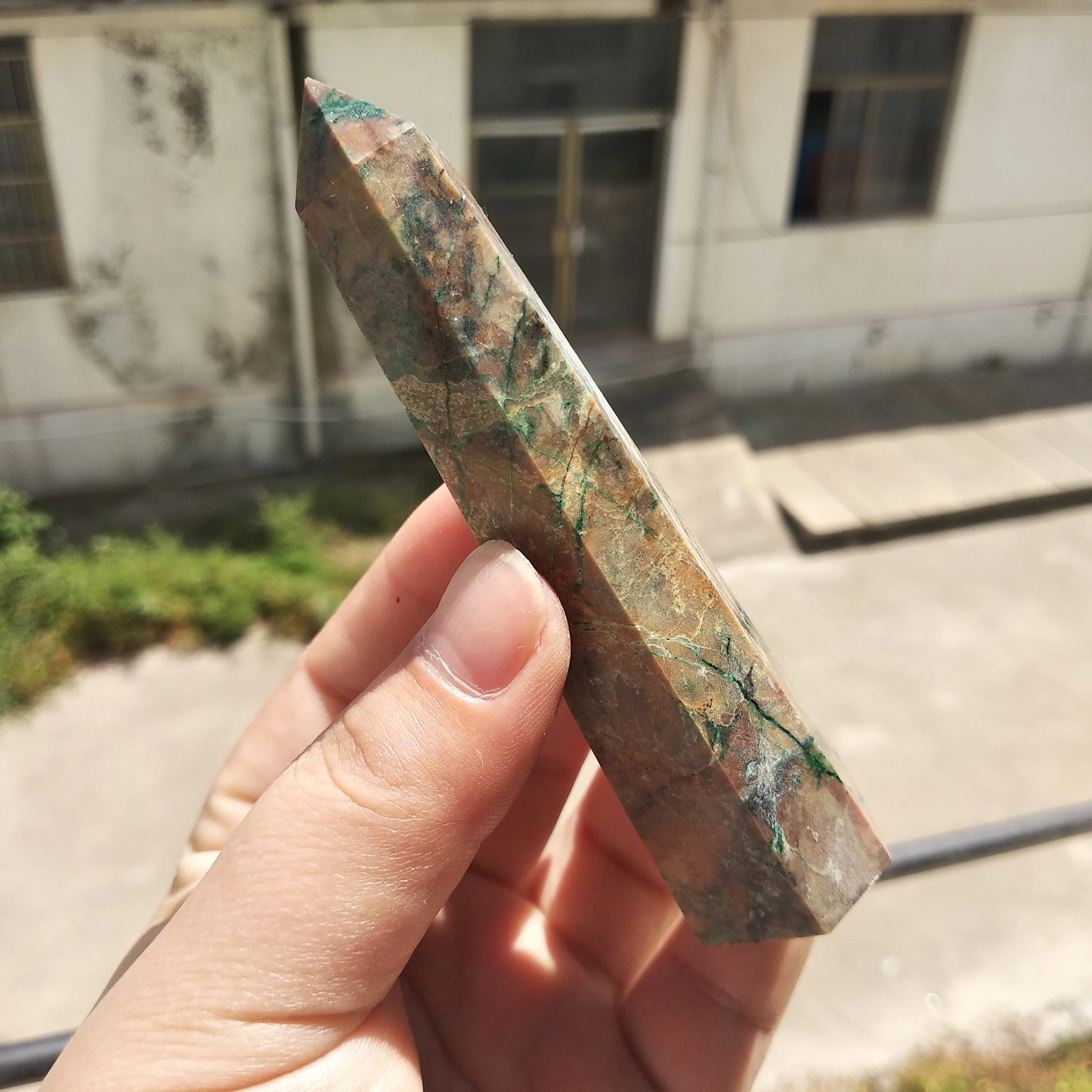 

1pcs 90-100mm natural fenghuanglite fynchenite phoenix stone tower chrysocolla point for healing