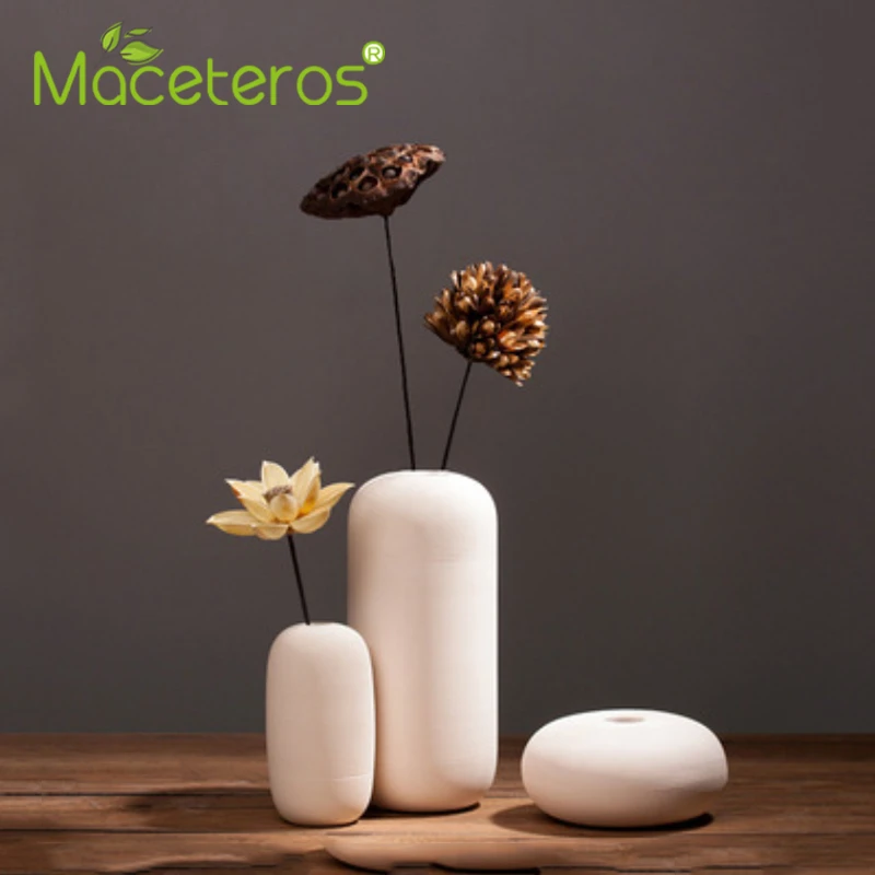 Ваза керамическая в современном креативном стиле простой орнамент для цветов