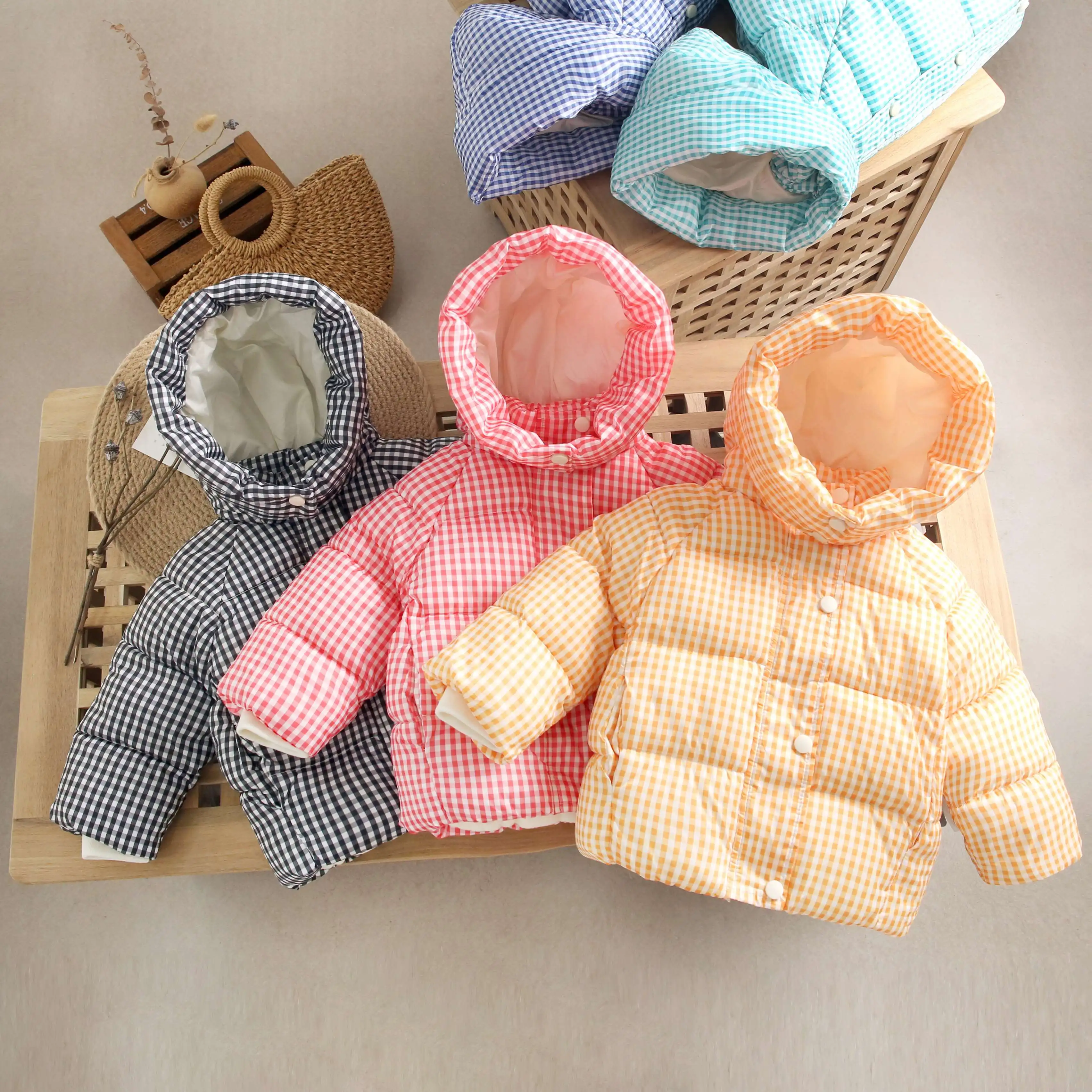 

2021 New Winter Children's Warm Cotton Jackets Girls Clothes Kids&Babys Lattice Coats Korean Style For Boys Outerwears 2-7T