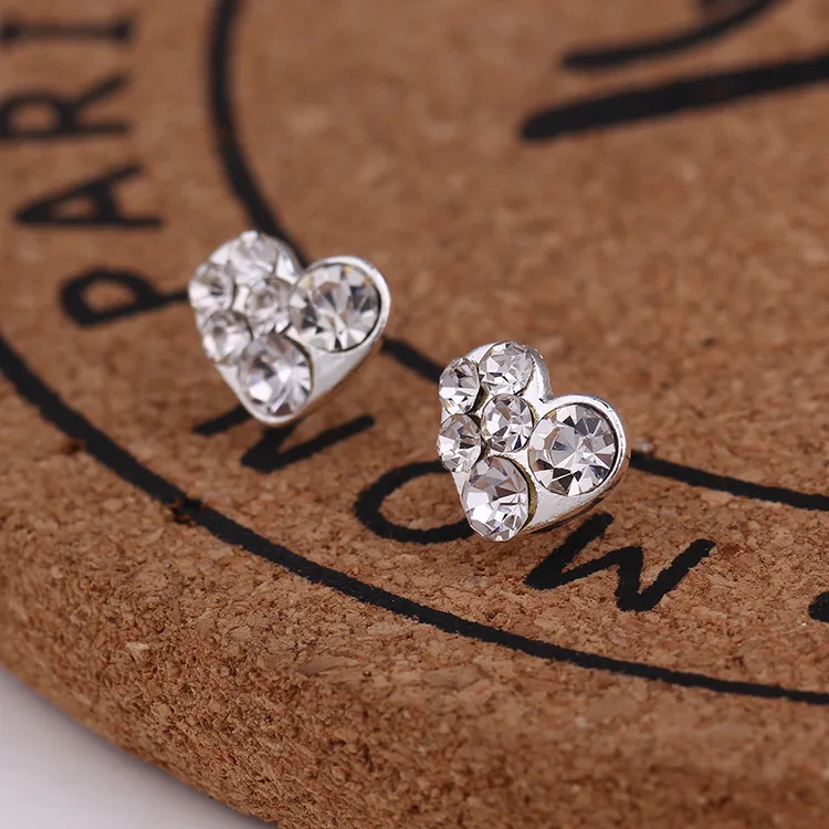 Новые популярные милые Гольфы с украшением в виде кристаллов Сердце серьги со