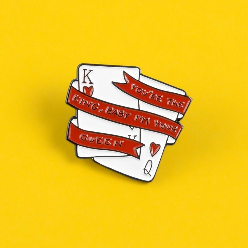 Покер Баннер Эмаль Булавка Король Королева влюбленные броши значок Сумка Одежда