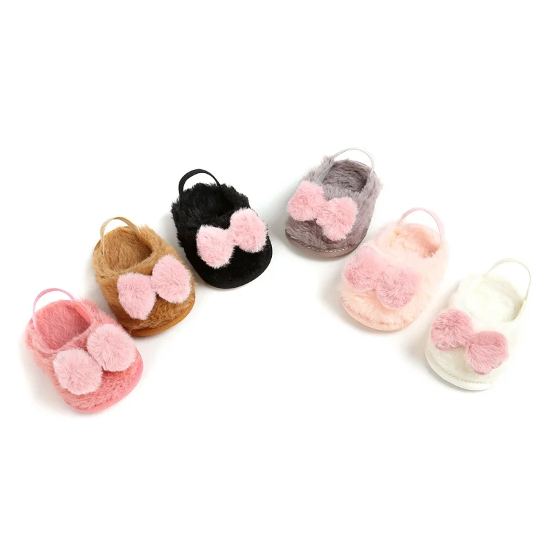 Милые плюшевые мягкие шлепанцы без шнуровки для маленьких девочек Сандалии на