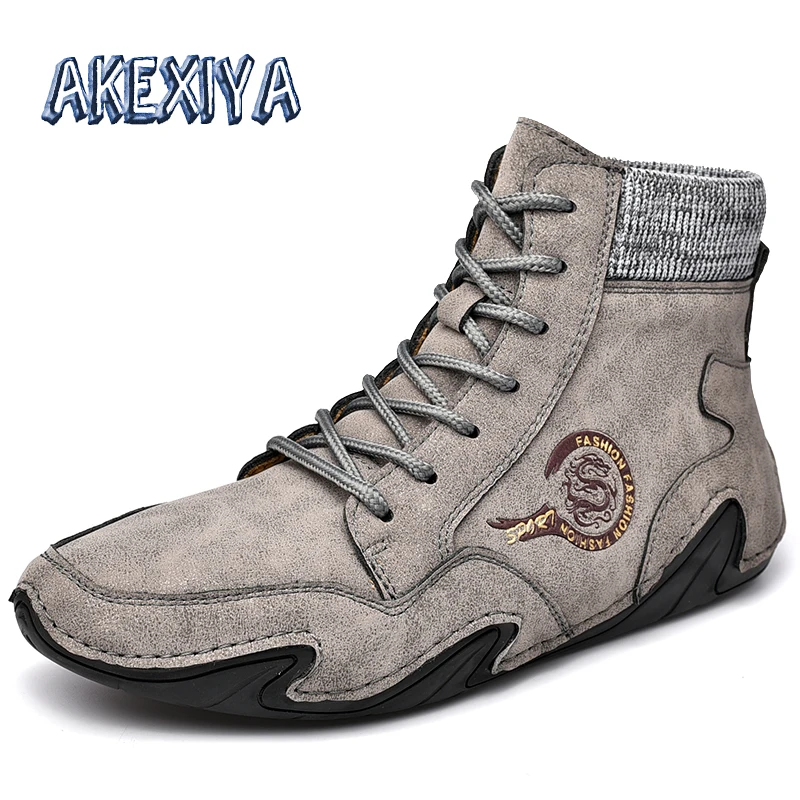 

Brand Men's Boots Winter Plush Warm Men's Snow Boots Leather Moccasins Luxury Handmade Men Designer Sneakers Outdoor Trainers