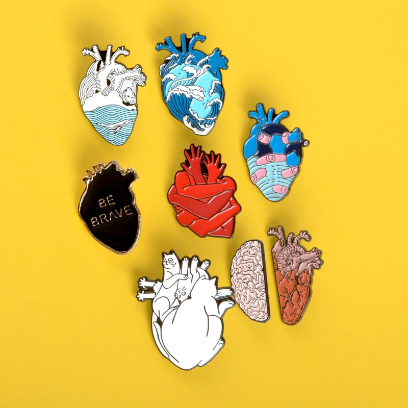 Креативные булавки в форме сердца эмалированные виде черного храброго значки - Фото №1