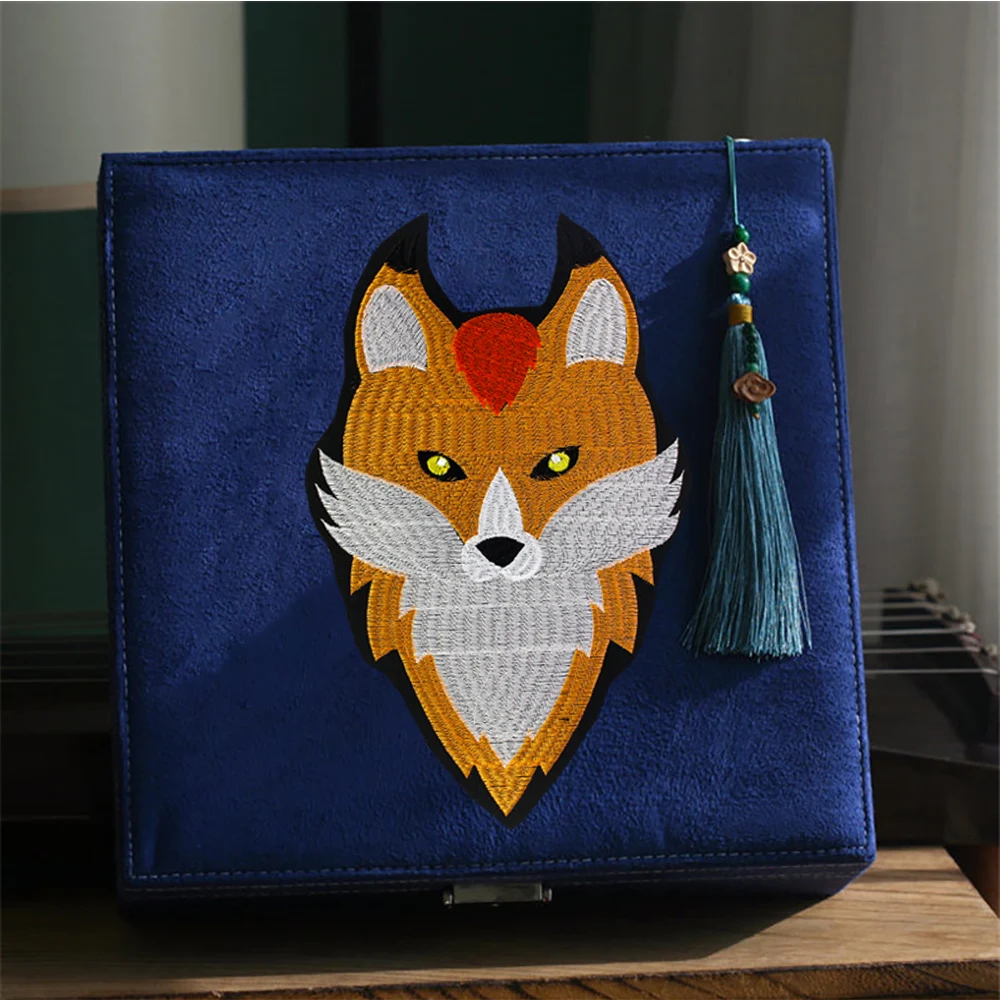 Новый маленький Лис патч Вышивка Кружева Аппликация ткань с пайетками свитер