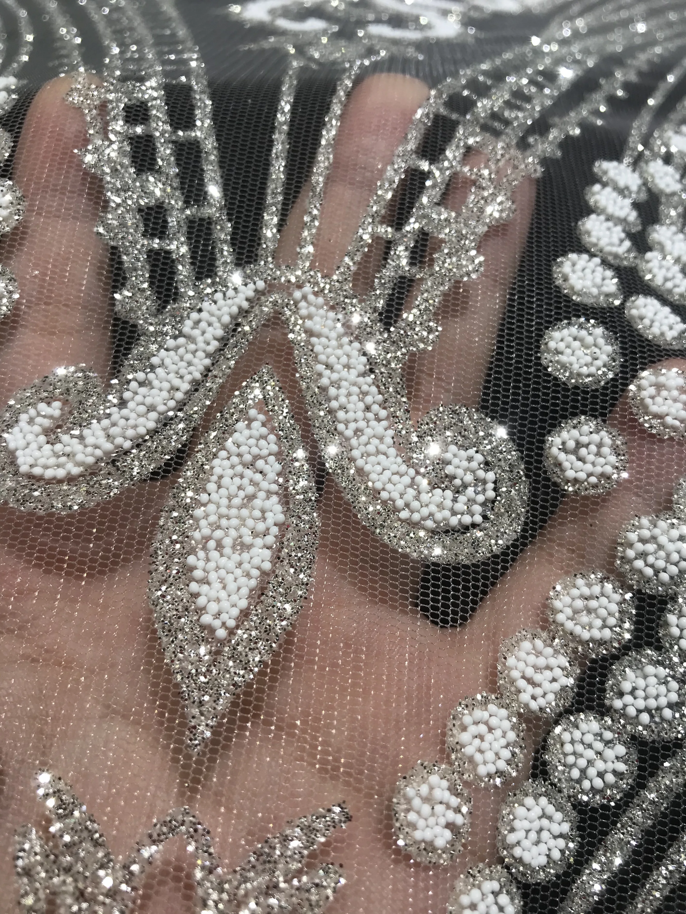 Платиновый серебристый цвет с белыми бусинами высокое качество французская