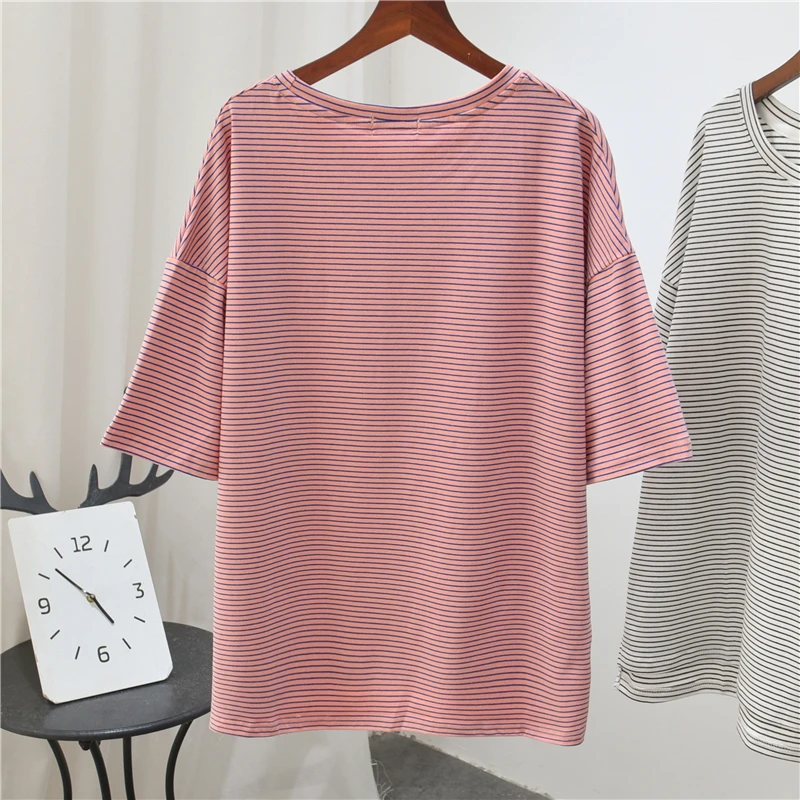 

2021 Summer Short-Sleeved Women T-shirt Round Neck Loose Korean Style Cotton Ladies Top Striped Slimming Embroidered Bear Tee