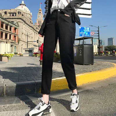 

White Jeans For Women High Waist Harem Mom Jeans Autumn 2021 New Plus Size Black Women Jeans Streetwear Denim Pants Beige Blue
