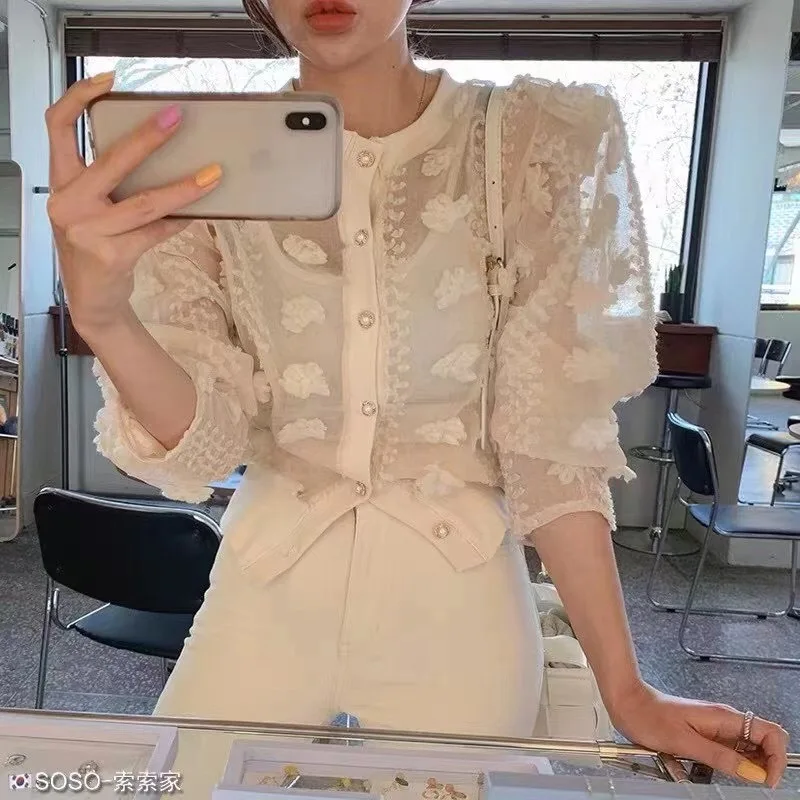 

COIGARSAM Cute Floral Shirt Womens tops Single Breasted Women shirts Apricot White 2722