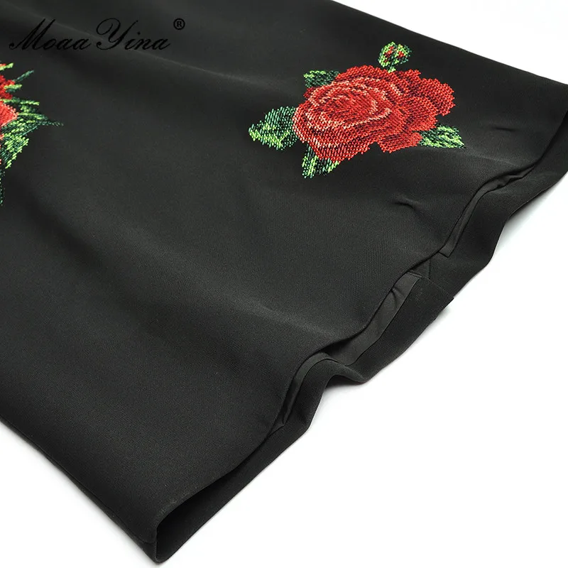 

MoaaYina Fashion Designer dress Spring Women's Dress Rose Embroidery Black Vintage Package hip Dresses