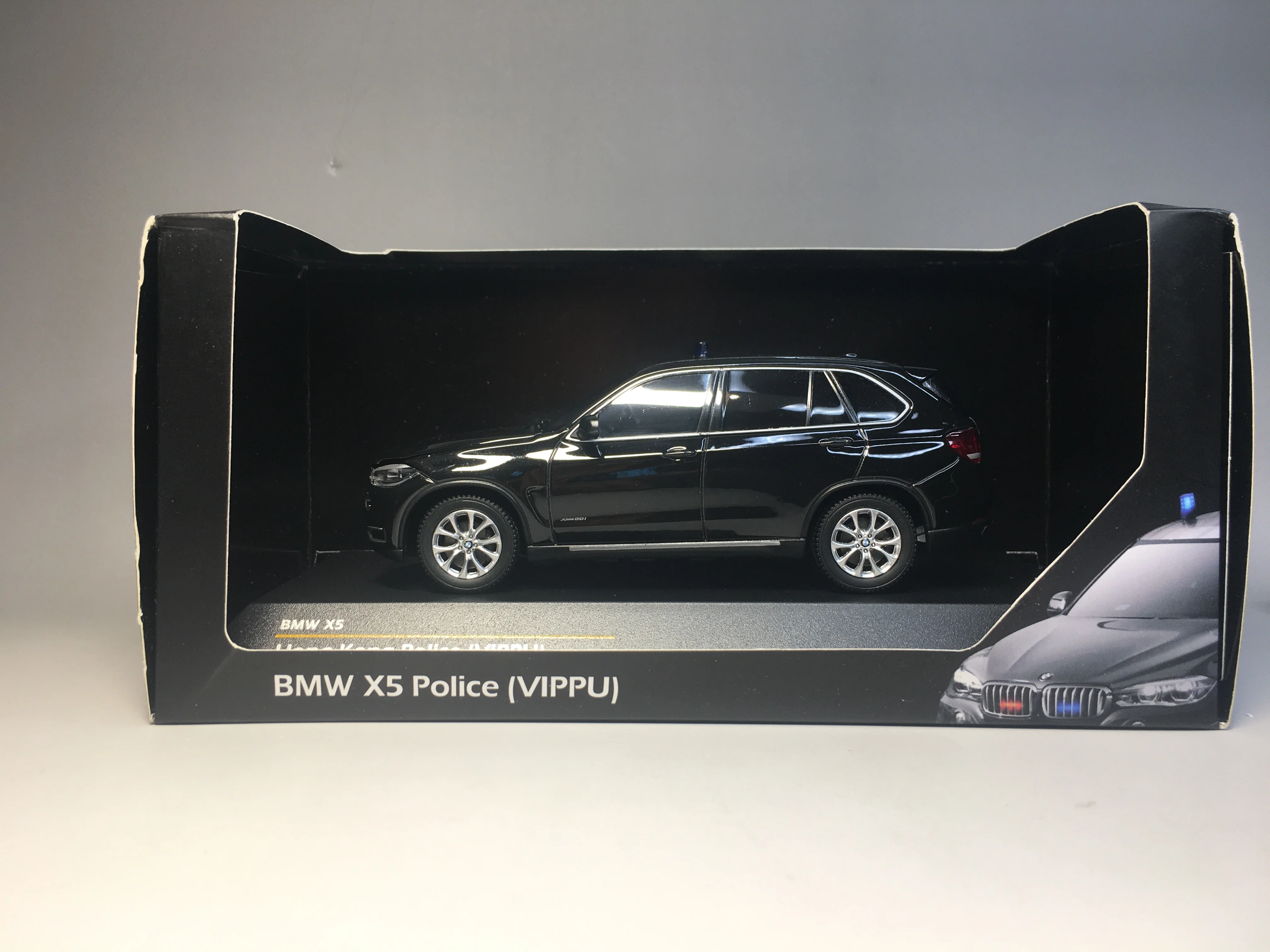 

Paragon Jadi 1:43 BMW x5 Hong Kong Police VIPPU DieCast Model Car Collection Limited