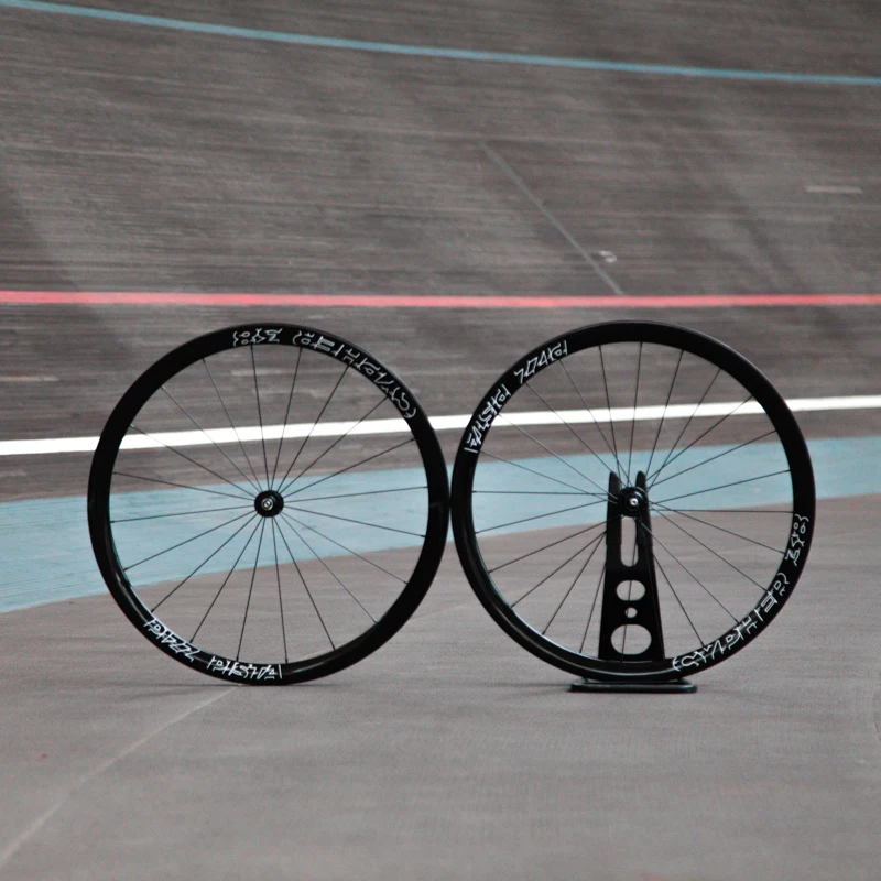 

Комплект односкоростных велосипедных колес с клинчерным покрытием, 38 мм, 700C