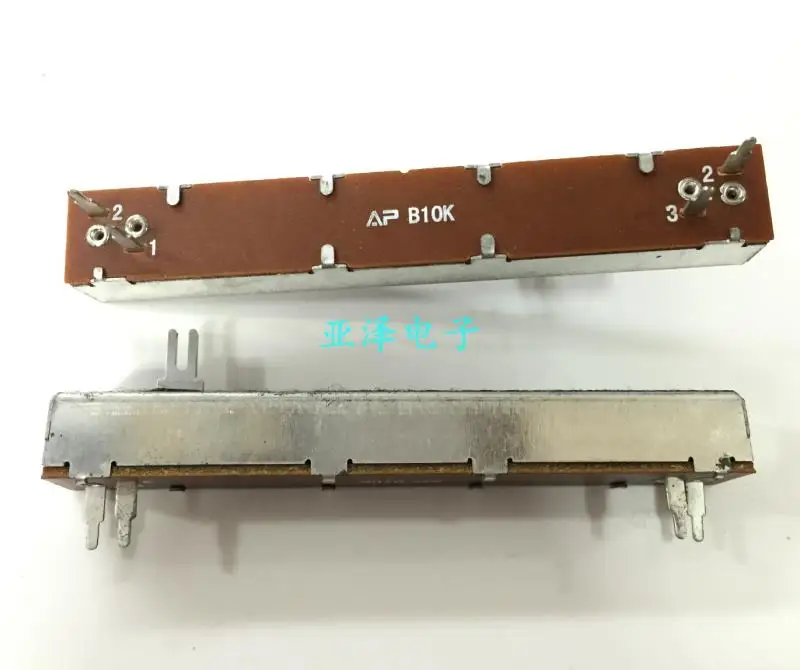 2PCS/LOT High quality 88MM sliding potentiometer B10K single fork shaft length 10MM mixer fader B103 | Обустройство дома