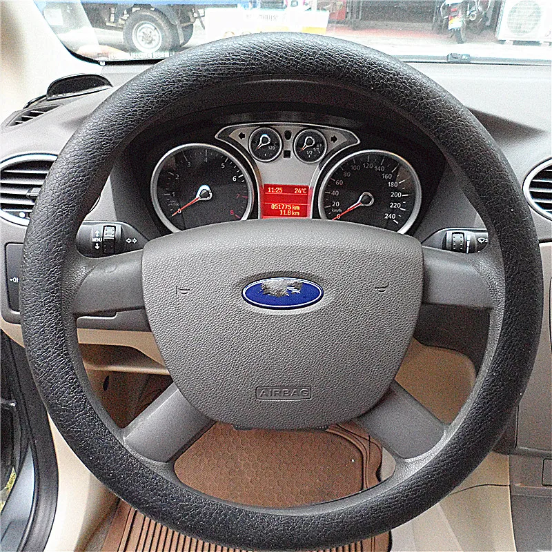 

Four Seasons General Motors Silicone Steering Wheel Cover for Dodge Journey Jeep Grand Cherokee/Compass/Commander/Wrangler/Rubic