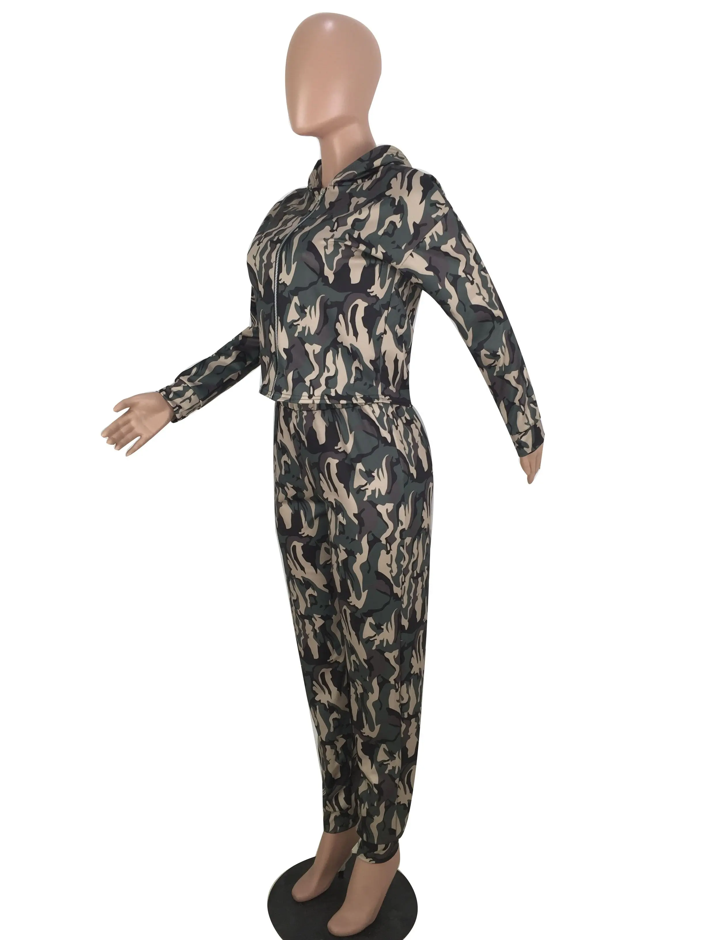 Зимний женский комплект спортивный костюм с длинным рукавом камуфляжная куртка