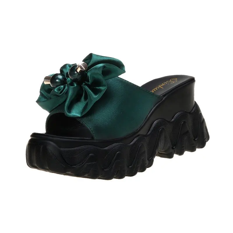 

Shoes Slippers Casual String Bead Slides Slipers Women On A Wedge Heeled Mules Luxury 2021 High Flat Summer PU Fabric Floral Rom