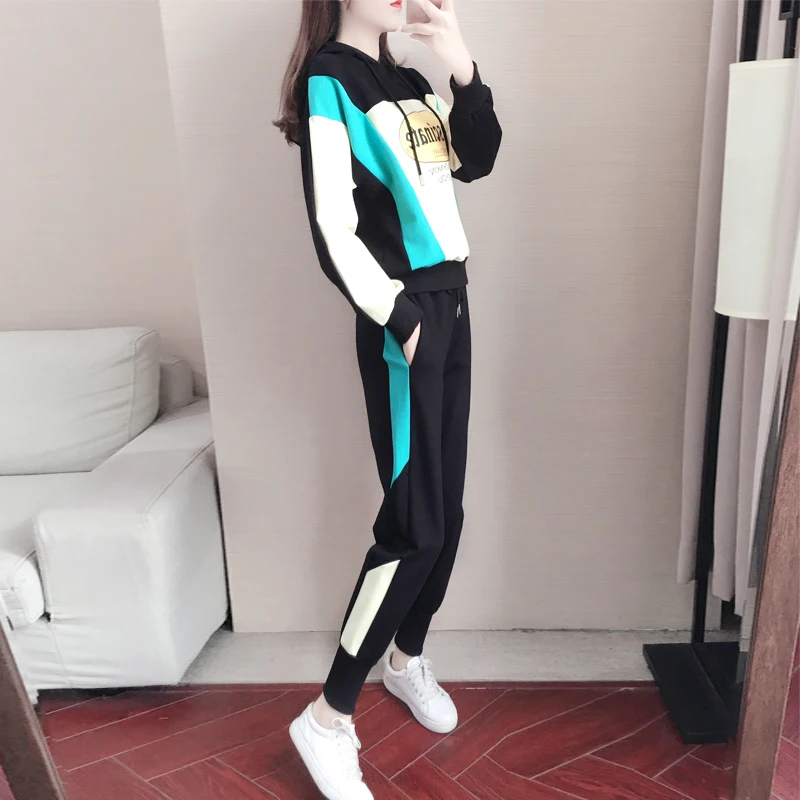 

Spring and autumn women's hooded sports suit Korean Pullover Hooded Sweatshirt + pants leisure 2-piece plus size running clothes