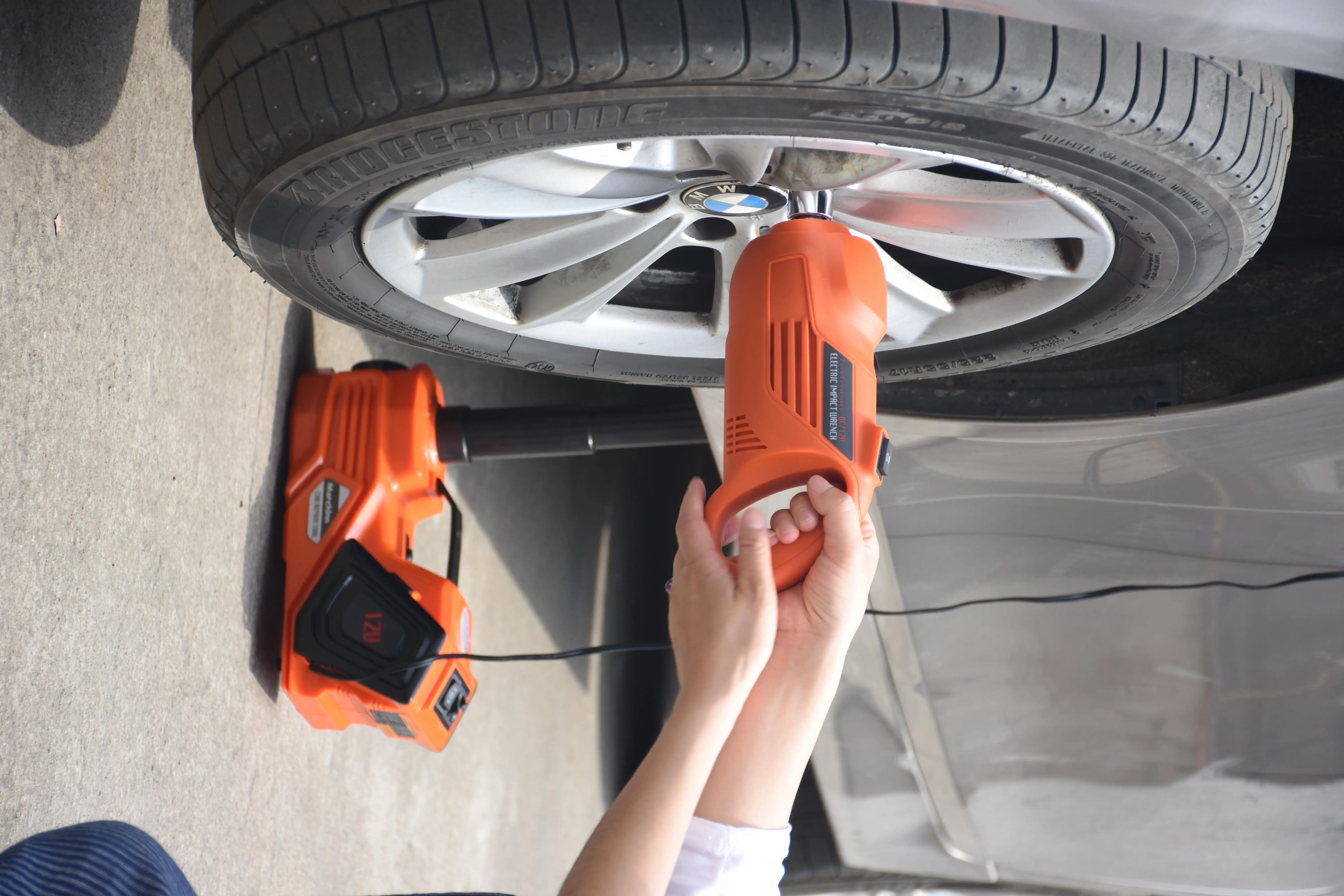 

E-HEELP 80W 480N.M Car Electric Wrench Impact Socket Wrench Auto Tyre Change Tools Automotive Repair Tool