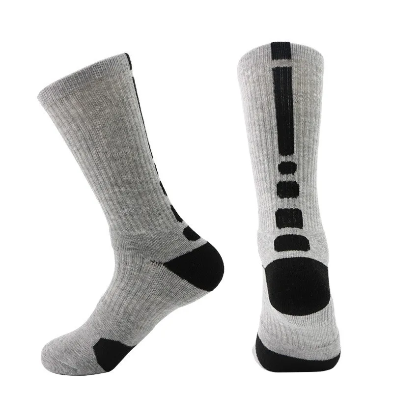 

2 pairs Men's Sports High Tube Sock Shoes Classic High To Help The Bottom of The Thickening Terry Slip Elite Basketball Socks7-9