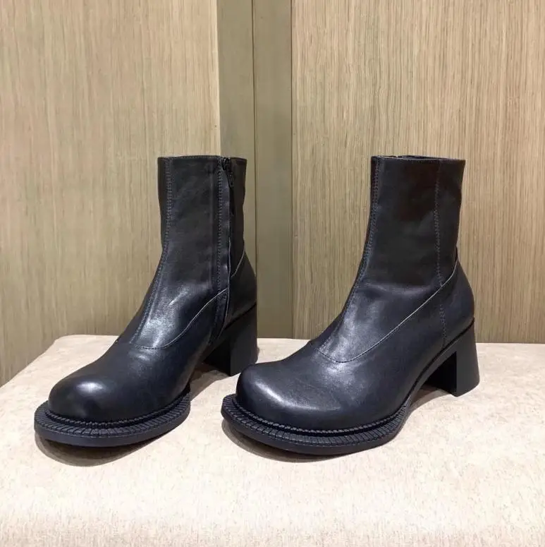 Женские полусапожки на высоком каблуке роскошные кожаные ботильоны с круглым