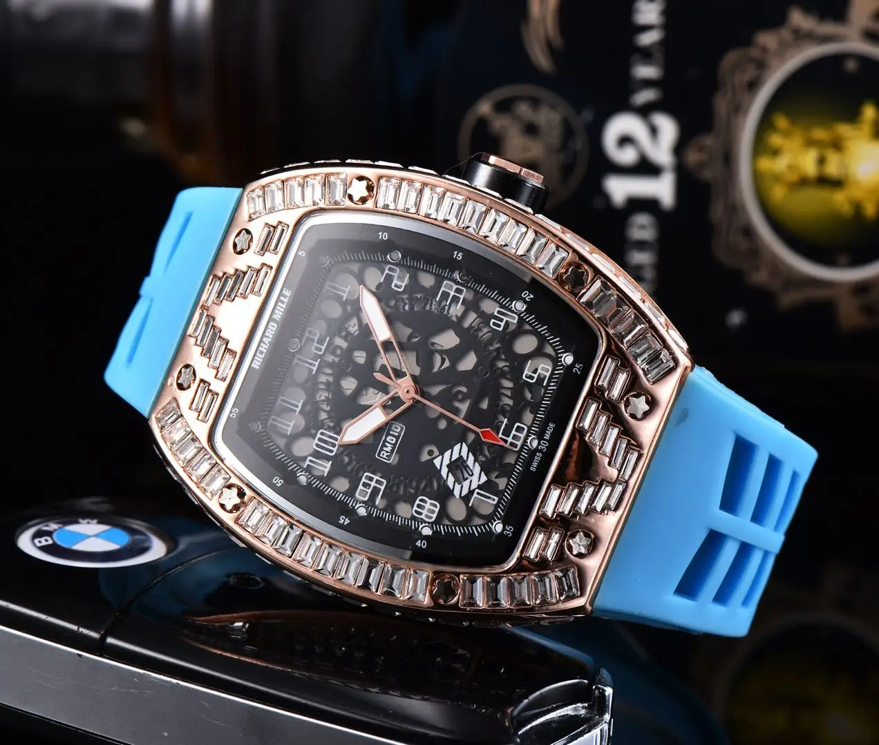 

Quartz full-function Guitou men's tape fashion watch