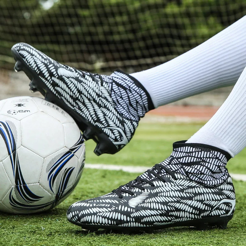 

New Camouflage Spike Football Shoes High-Top Anti Skid Teenager Soccer Boots Men AG Cleats Training Sneakers Dropshipping Link