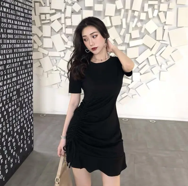 Платье женское черное с коротким рукавом длинное приталенное платье веревкой в