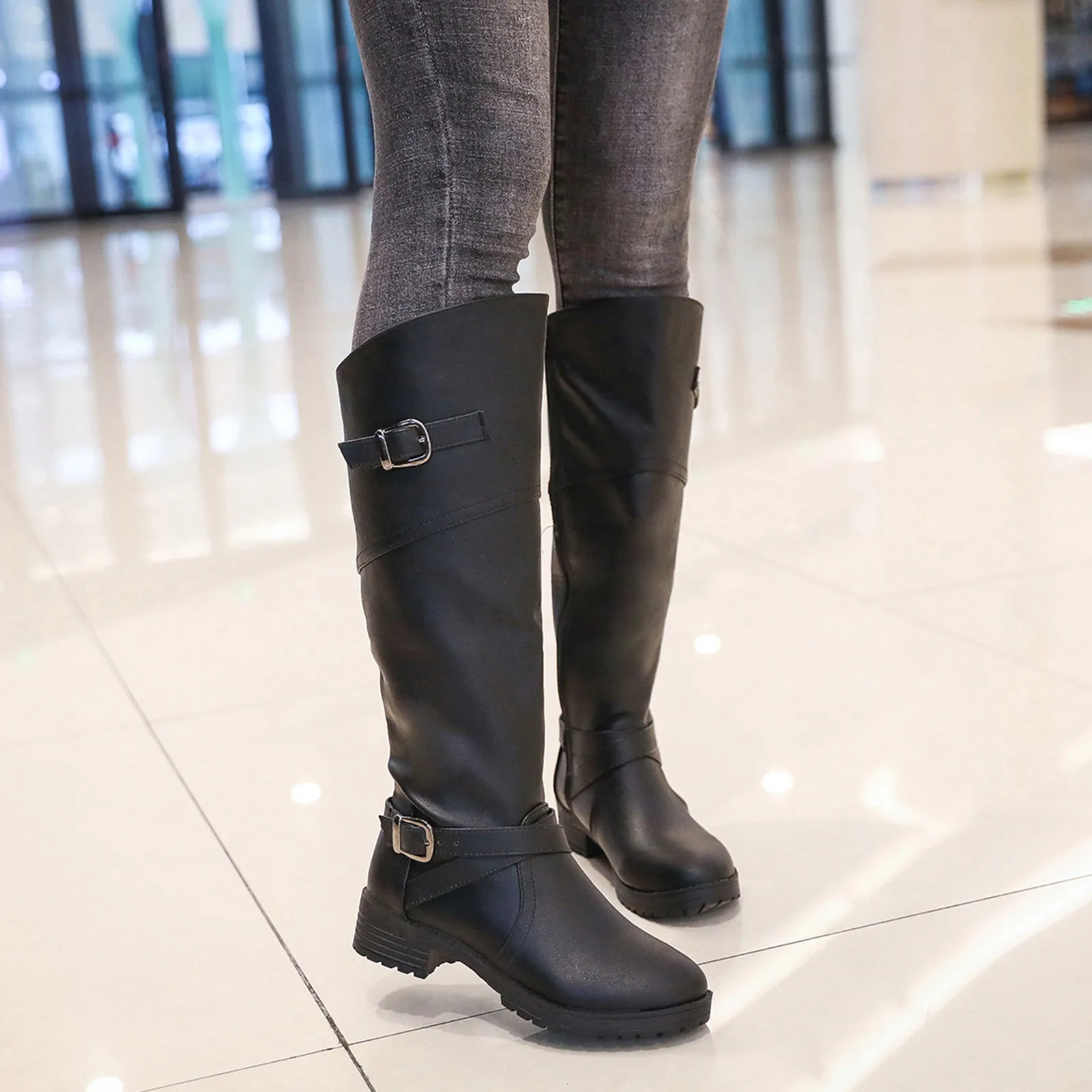 

Женские кожаные сапоги до бедра, высокие сапоги на высоком каблуке и среднем каблуке, на платформе, в стиле ретро, с пряжкой, модные женские д...