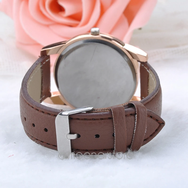 

Women Butterfly Pattern Gift Quartz Fashion With Rhinestones Pointer Round Case Easy Read Alloy Arabic Numerals Wrist Watch