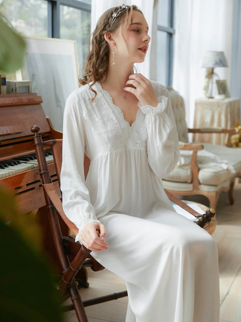 

Women Lace Patchwork V-Neck Romantic Elegant Princess Pajamas Long Sleeve Spring Original Vintage Loungewear Home Service