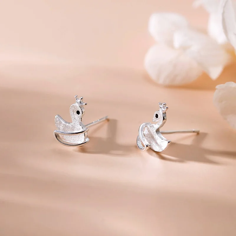 BONLAVIE S925 чистого серебра Матовый маленький Лебедь Серьги Мини Нежные милые серьги