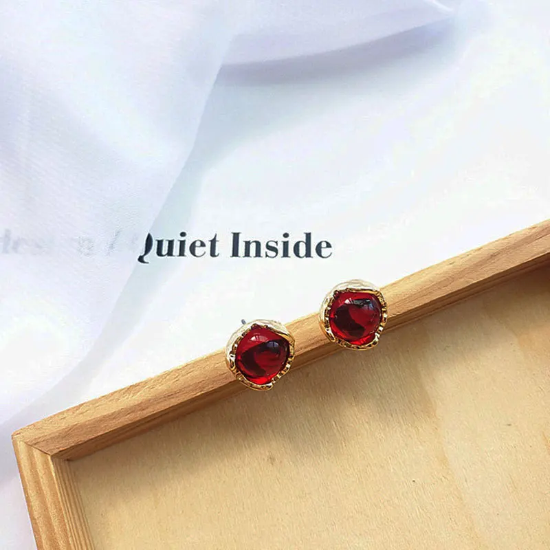 

Fashion ladies red gemstone earrings round earrings jewelry trend ear clips classic vintage