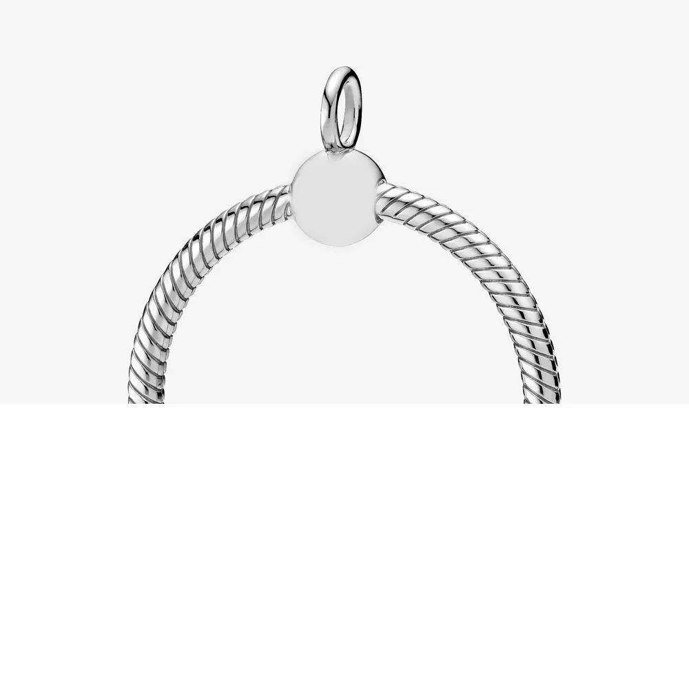 

Fashionable jewelry Moments medium letter O charm Pendant