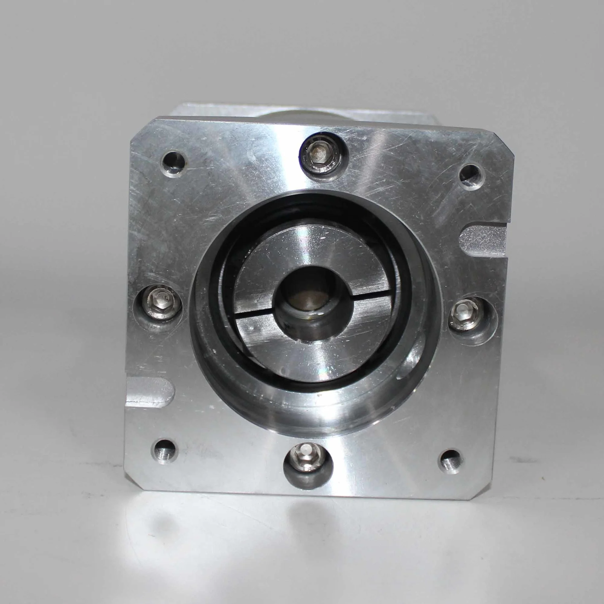 Коробка передач планетарного редуктора PLF90 коробка 90 мм 12:1 15:1 16:1 20:1 25:1 28:1 35:1 40:1 50:1