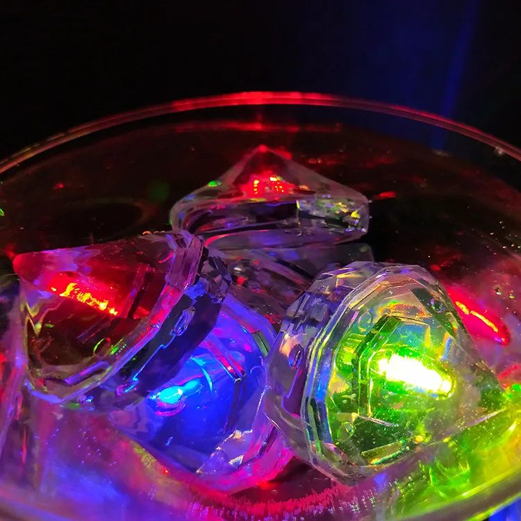 6 шт. светодиодный Алмазный светящийся кубик льда | Дом и сад