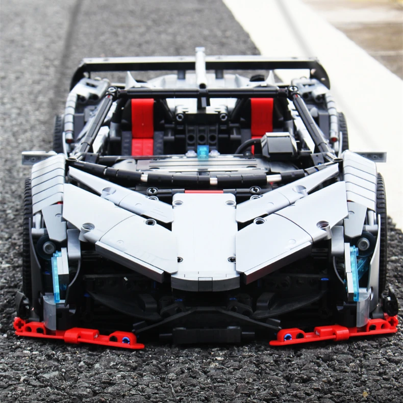 Радиоуправляемый автомобиль Veneno Lamborghimis Roadster Power Function строительные блоки кирпичи