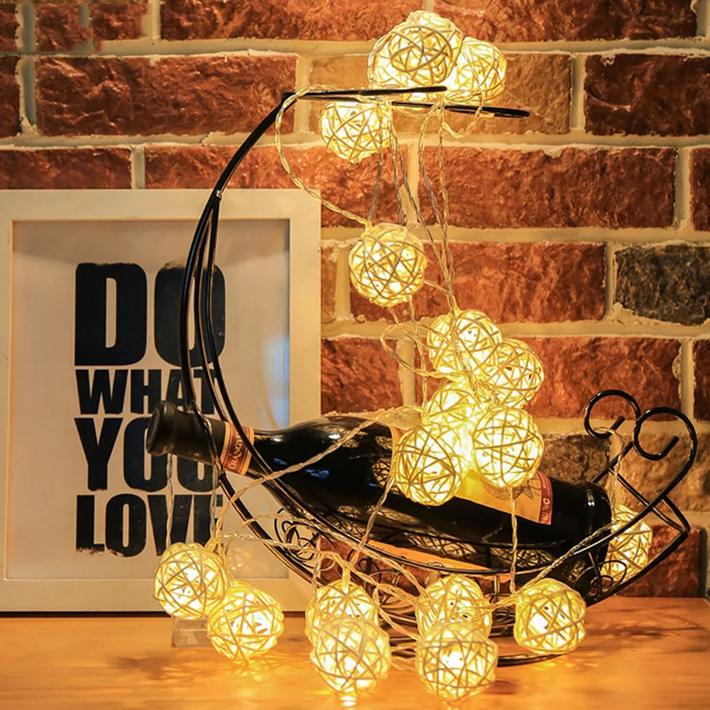 

LEDs Rattan Balls String Lights Battery Garland Fairy Lights Chain Holiday Christmas Lights for Patio Wedding Party Decoration