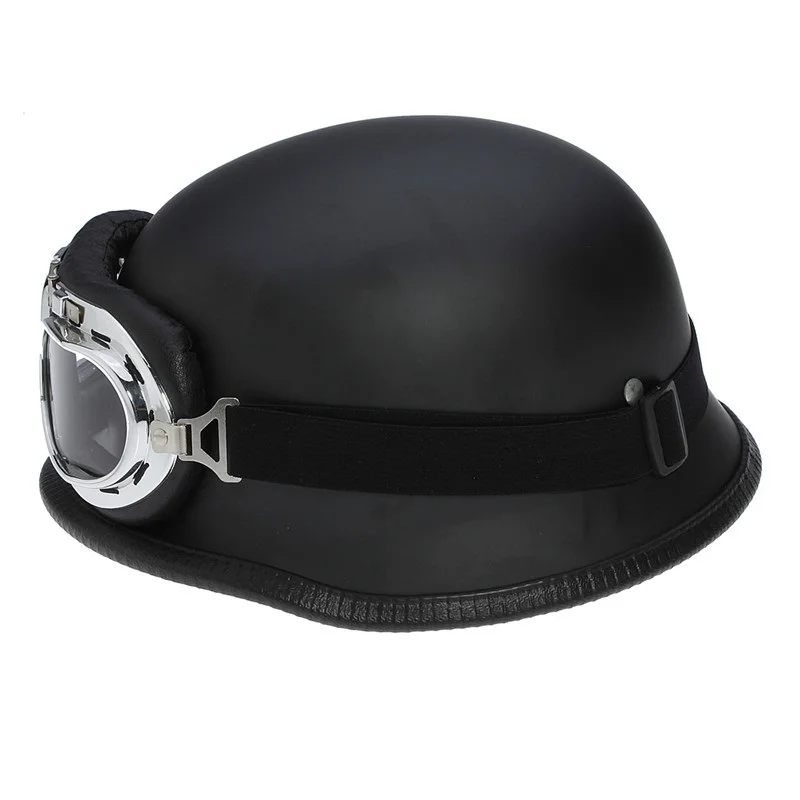 Винтажный мотоциклетный шлем в горошек ретро немецкий для кафе