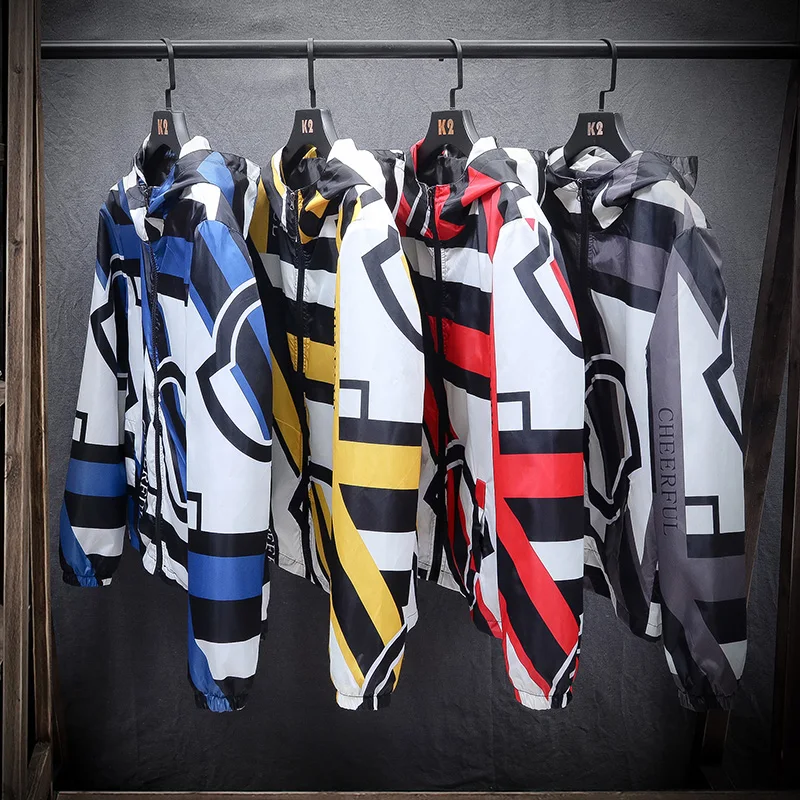 

Spring/summer 2021 New Striped Jacket, Fashionable Hooded Jacket, Light Men's Windbreaker for Going Out, Men's Jacket Clothing