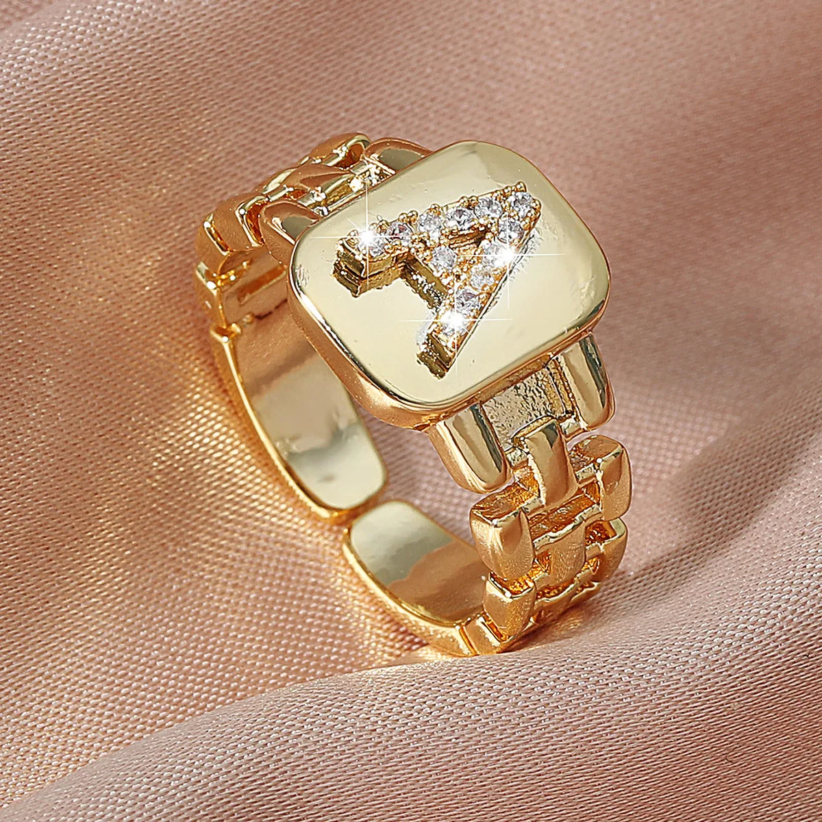 

26 English Letters Vintage Gold Open Rings Exaggerated Hip hop Alphabet Men's Ring Couple Fashion Jewelry Punk Accessories